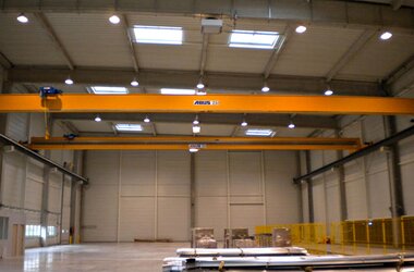 Two ABUS single girder overhead travelling cranes ELS with one side trolley type S