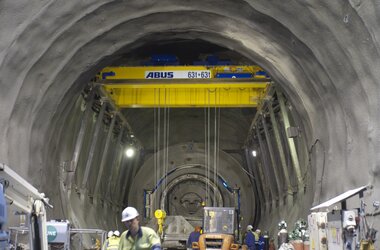 ABUS double girder overhead travelling crane ZLK with two electric wire rope hoists type Z