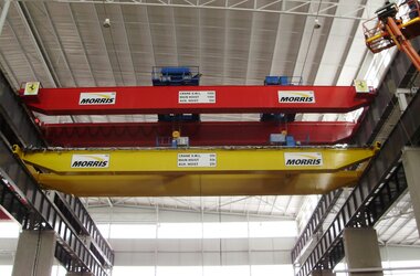 the company Efficient Engineering uses double girder overhead travelling cranes with lifting capacity between 20 t and 100 t for the construction of driver's cabs