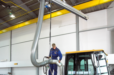 ABUS chain hoist ABUCompact GMC in use at Zeppelin